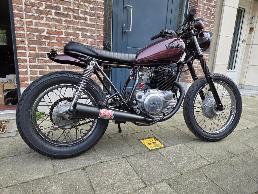 Yamaha SR 250, Motoren