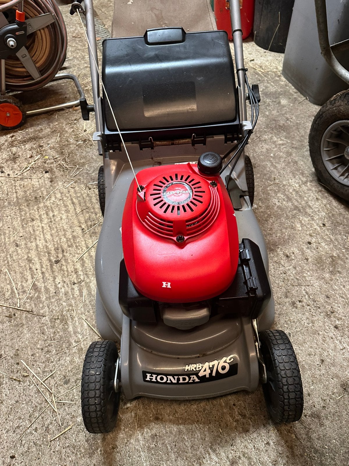 Grasmaaier Honda HRB476C, Tuin en Terras, Ophalen, Cirkelmaaier, Zo goed als nieuw, Opvangbak