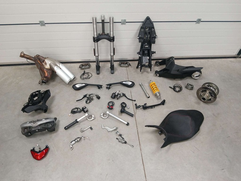 Ducati Supersport 950 onderdelen bj 2021-2025, Niet ingevuld, Niet ingevuld, Niet ingevuld
