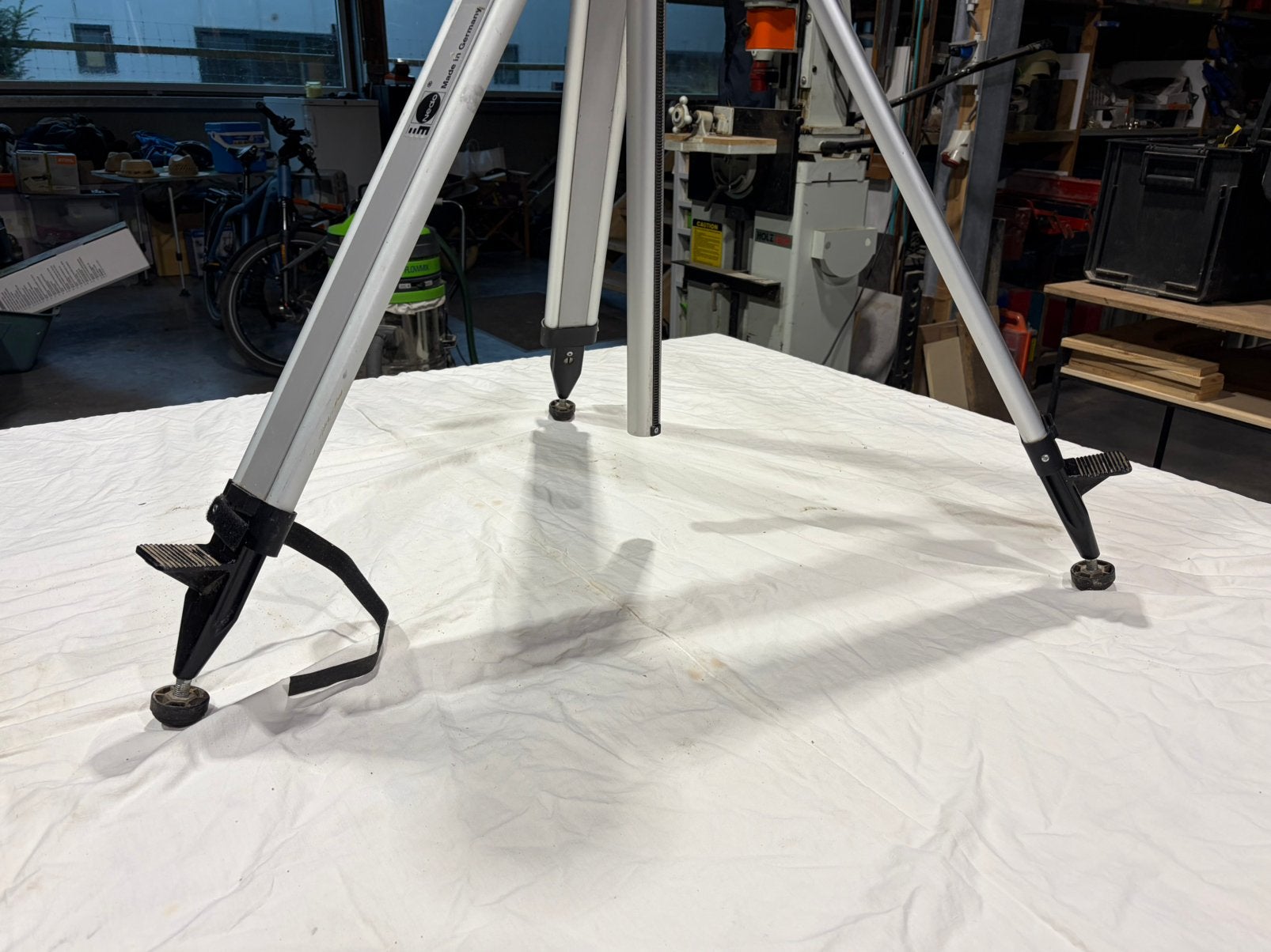 Spectra laser HV 301 en Nedo statief, Doe-het-zelf en Bouw, Ophalen, Zo goed als nieuw