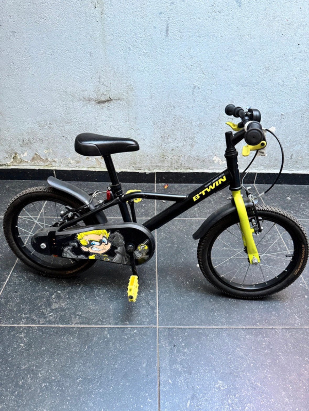 Btwin kinderfiets 16 inch, Fietsen en Brommers, Fietsen | Kinderfietsjes, Ophalen, Zo goed als nieuw