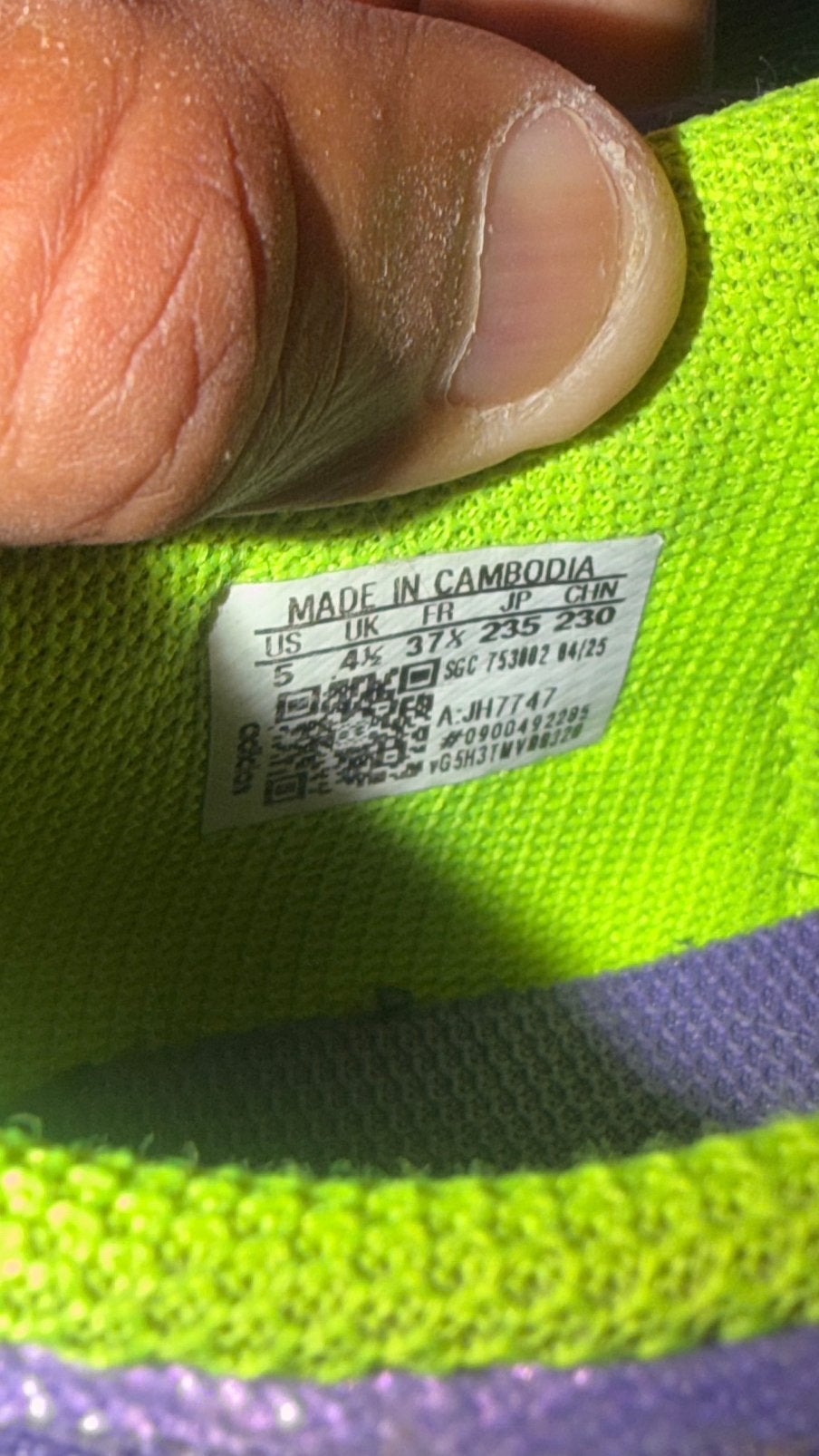 Chaussure de foot adidas taille 37 1/3 ( 2 paire), Sports & Fitness, Enlèvement, Comme neuf