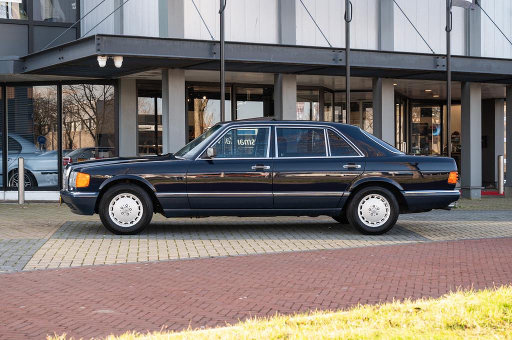 Mercedes-Benz S-Klasse 560 SEL (bj 1989, automaat), Auto's, 4 deurs, Blauw, Blauw, 5547 cc