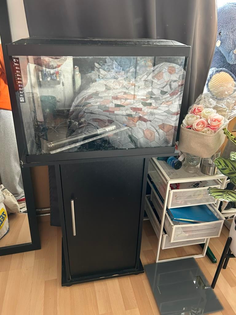 Aquarium avec accessoires 70L, Enlèvement, Pompe, Comme neuf, Decoratie