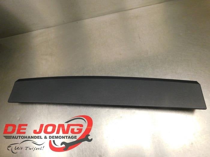 Revêtement hayon d'un Volkswagen Golf, Volkswagen, -, 3 mois de garantie, Utilisé