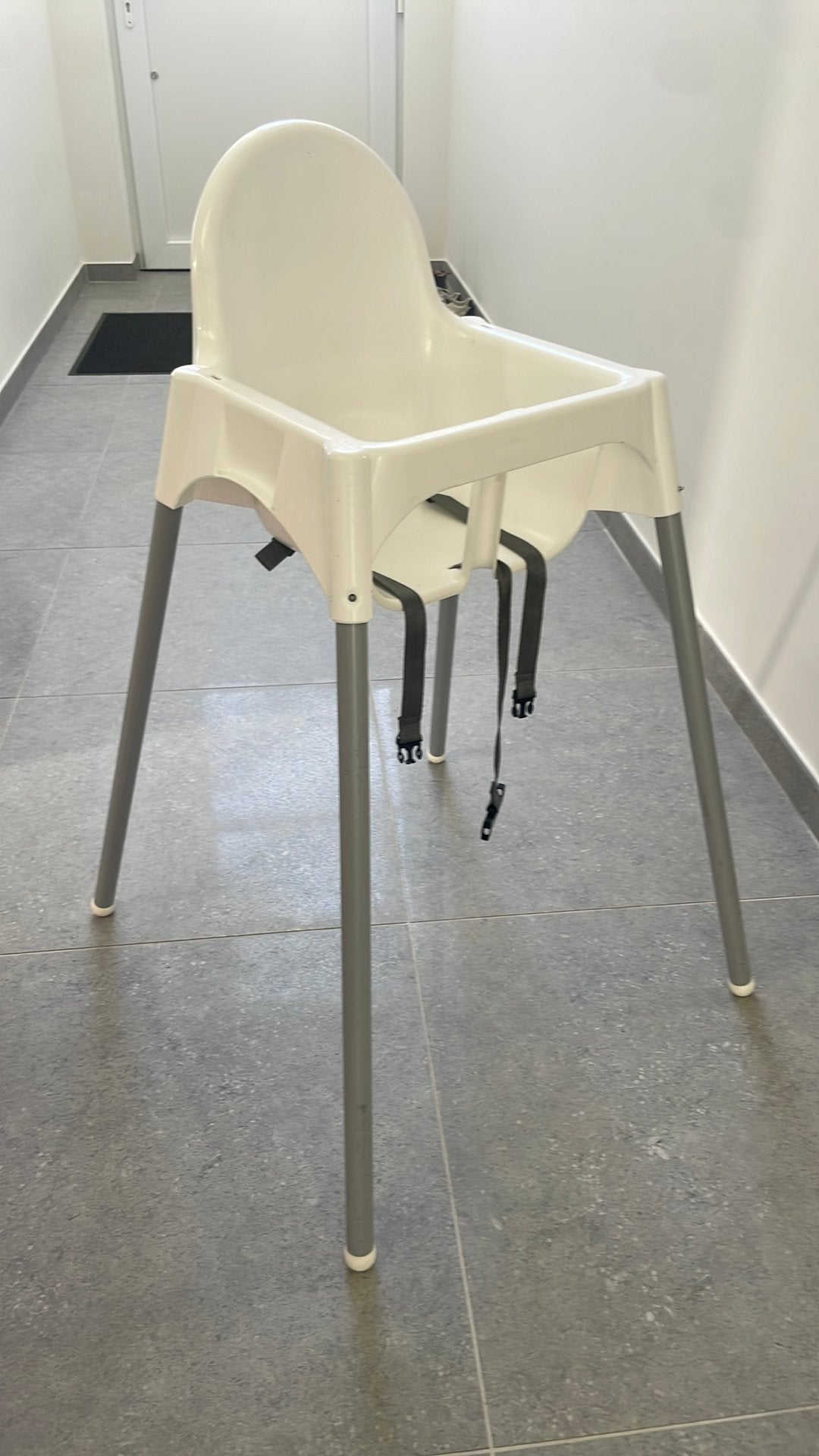 Kinderstoel ikea, Ophalen, Zo goed als nieuw