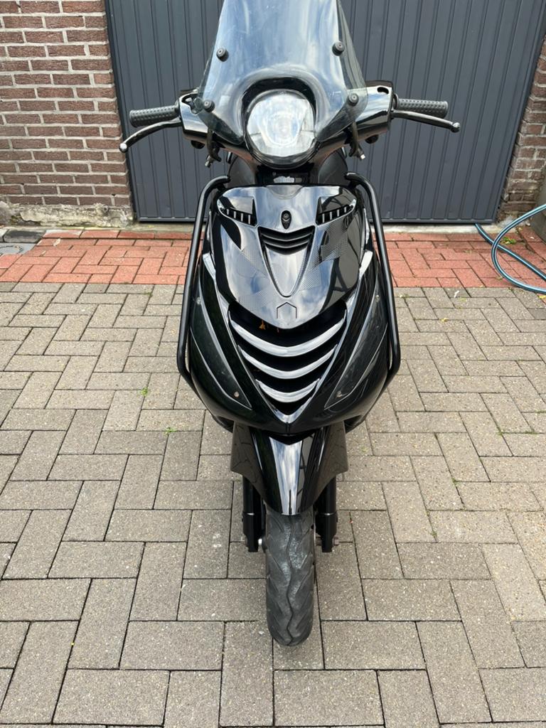Piaggio zip A klasse, Fietsen en Brommers, Ophalen, Zo goed als nieuw, Zip