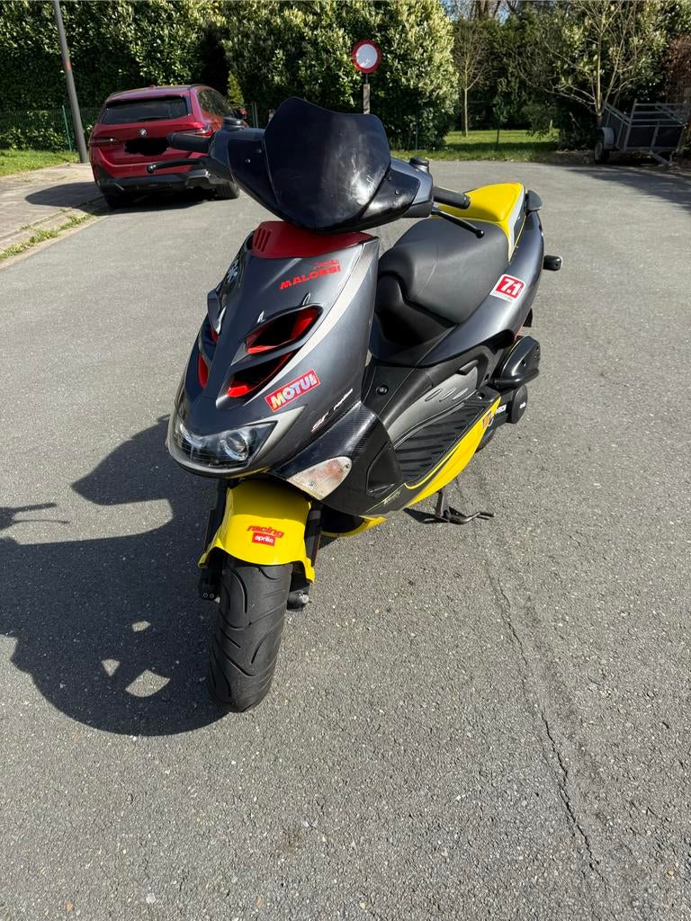 Aprilia sr 50 a klas 2t, Ophalen, Zo goed als nieuw