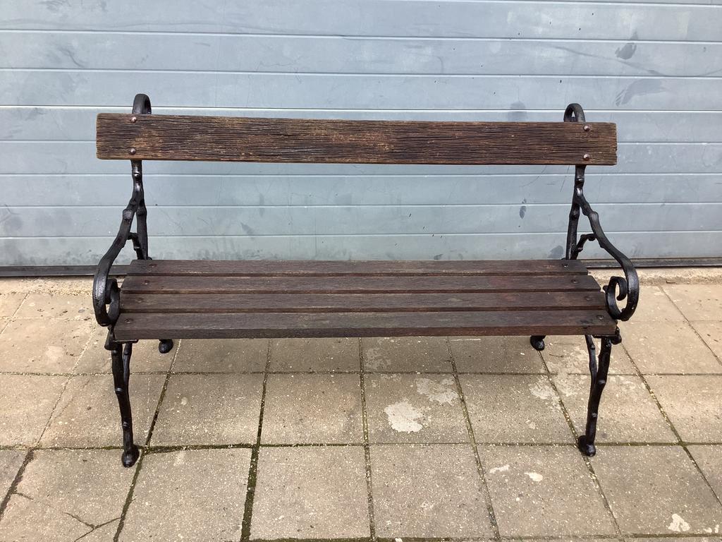 Banc de jardin ancien en fonte et bois, Enlèvement, Utilisé, Bois