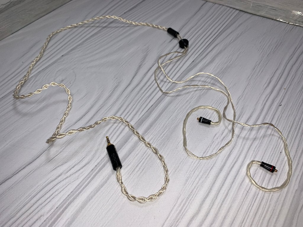 ISN Audio S4 MMCX - 2.5mm hoofdtelefoonkabel, TV, Hi-fi & Vidéo, Enlèvement, Comme neuf, Moins de 2 mètres, Autres câbles