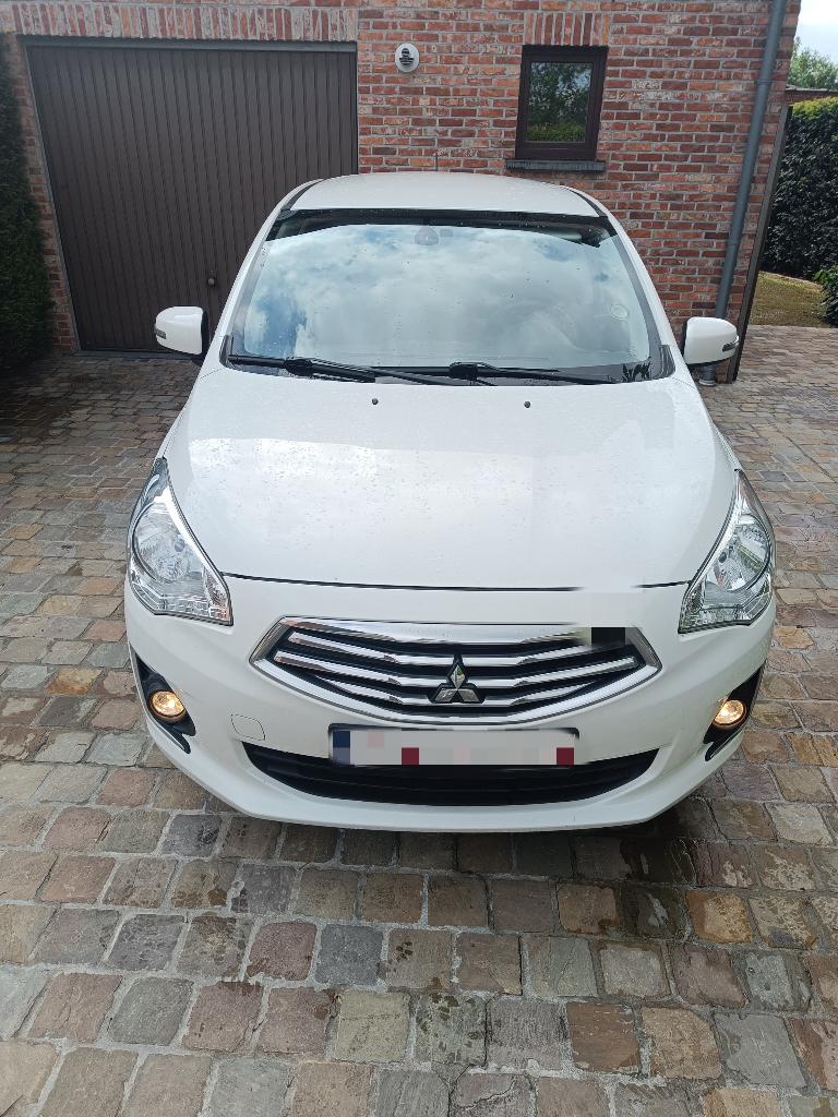 Mitsubishi Attrage 2.1i Cleartec, Autos, Mitsubishi, Achat, Capteur de lumière, Berline, 113 g/km