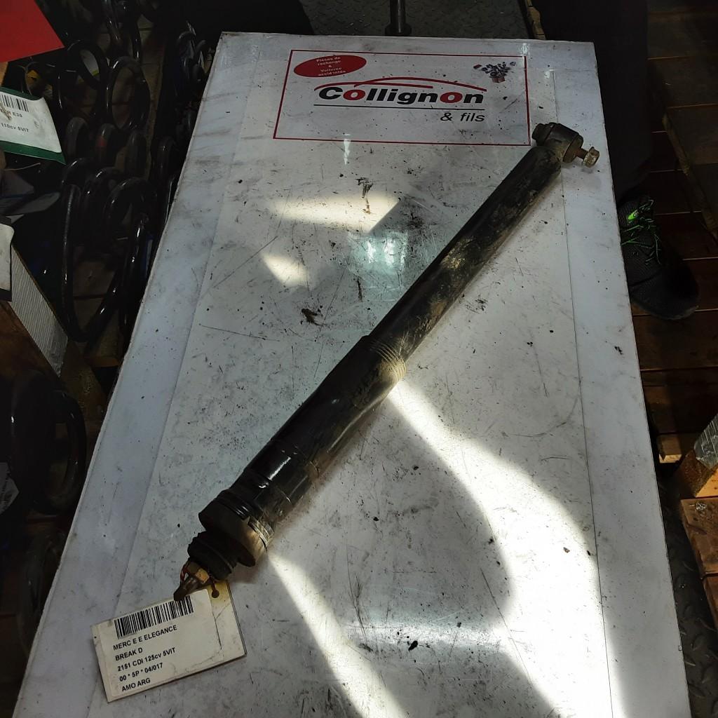 SCHOKBREKER LINKS ACHTER E Combi (S210) (2103233700), Gebruikt, Mercedes-Benz, Mevr. I. Hauben, Rue de l'Espoir 34 34
4030  GRIVEGNÉE, BE