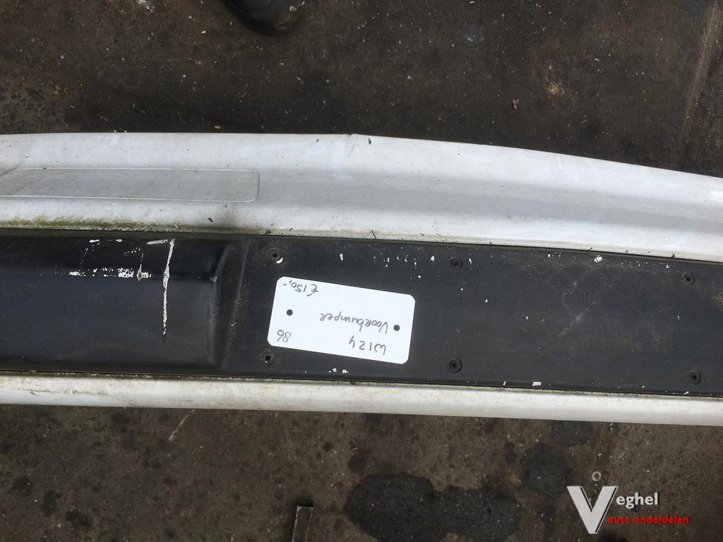 Mercedes w124 Voorbumper 1986, Ophalen, Gebruikt, -, Voor