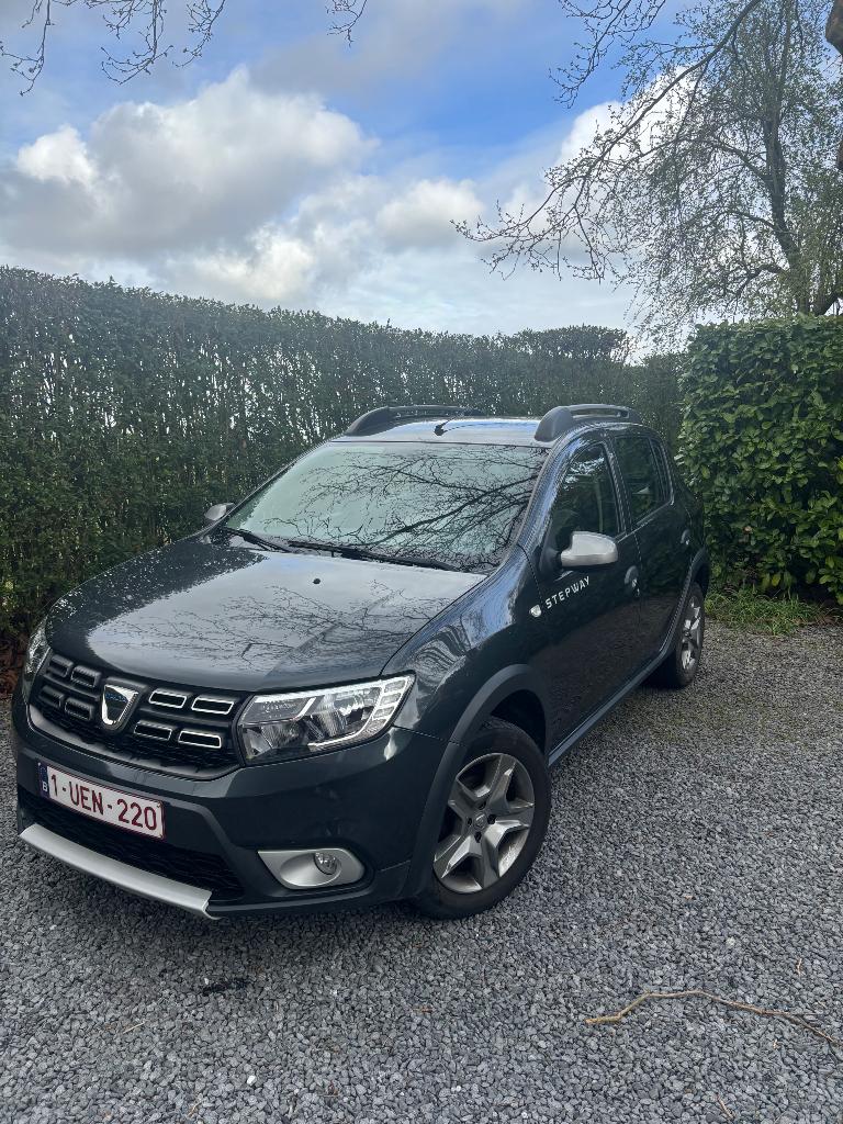 Dacia Sandero Stepway plus, Argent ou Gris, Achat, Euro 6, Cruise Control