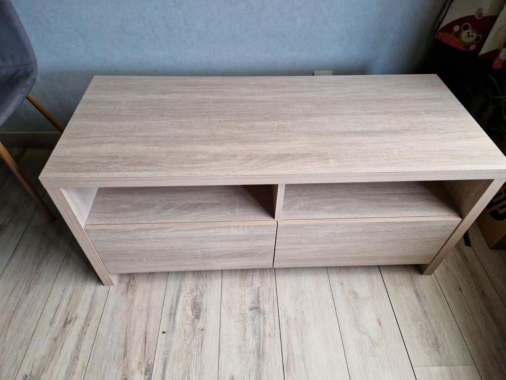 Tv meubel, Enlèvement