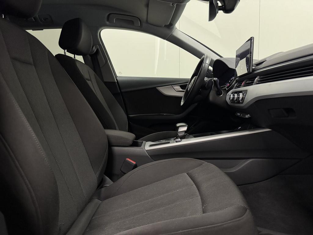 Audi A4 2.0 Benzine Autom. - Apple CarPlay - Topstaat! 1Ste, 0 kg, Achat, Euro 6, 0 kg