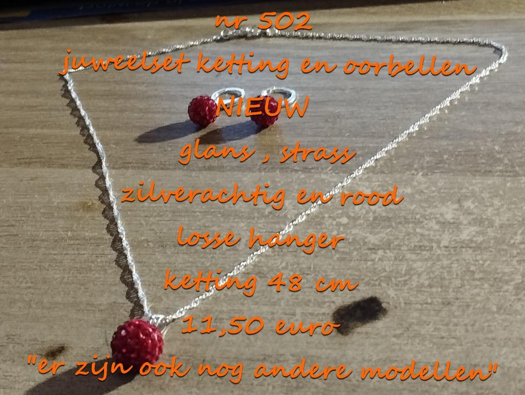 502. Parure de bijoux : collier et boucles d'oreilles, NEUF,, Bijoux, Sacs & Beauté, Colliers, Autres matériaux, Envoi, Neuf, Rouge