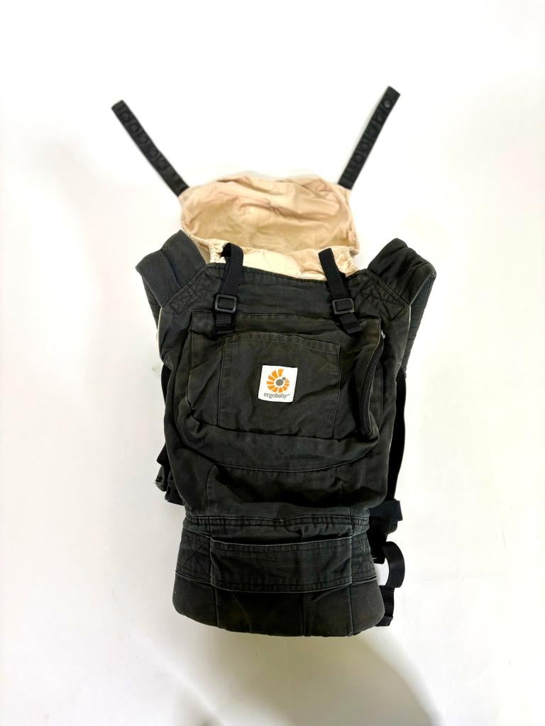 Ergobaby draagzak in zwart en beige - Classic, Kinderen en Baby's, Babydragers en Draagdoeken, Gebruikt, Draagzak, Buik of Rug