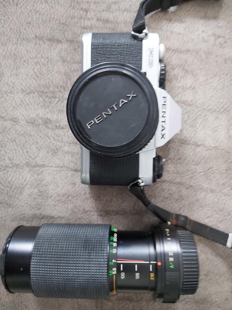 Pentax MG body met Pentax 50mm en Vivitar 70-210mm lenzen, Audio, Tv en Foto, Ophalen of Verzenden, Zo goed als nieuw, Spiegelreflex