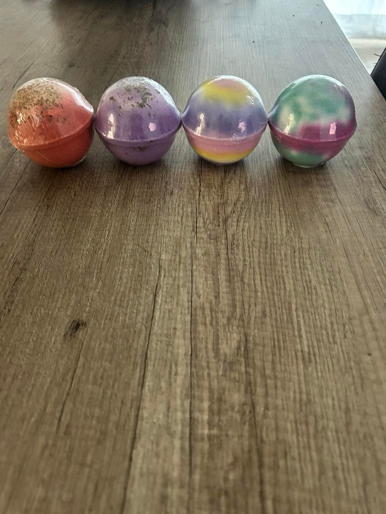 Bruisballen voor bad, Ophalen, Zo goed als nieuw