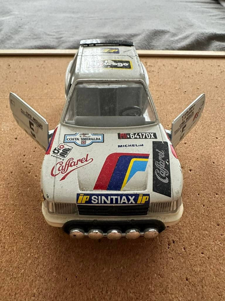 Burago modèle 1:25 Peugeot 205 turbo Monte Carlo 1985, Hobby & Loisirs créatifs, Voitures miniatures | 1:24, Enlèvement ou Envoi