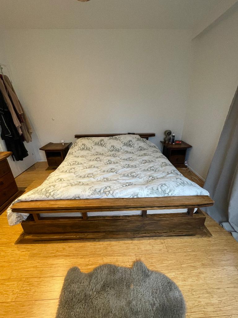 Kingsize Bali bed, Huis en Inrichting, Ophalen, Gebruikt, Bruin, Tweepersoons