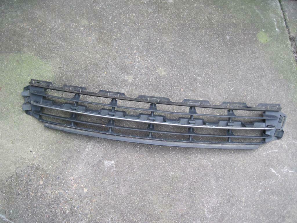 grille pour pare choc Ford mondeo 2004, Enlèvement ou Envoi, Utilisé, Ford, Pare-chocs