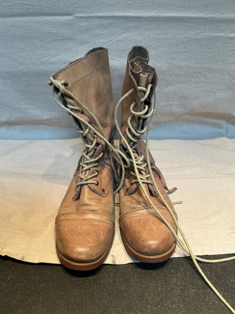 toffe beige laarzen met veters - 39, Hoge laarzen, Beige, Ophalen of Verzenden, Aldo