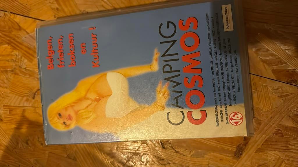 Camping cosmos, Ophalen of Verzenden, Zo goed als nieuw
