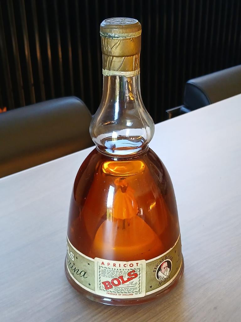 Bols Ballerina likeurfles, Ophalen