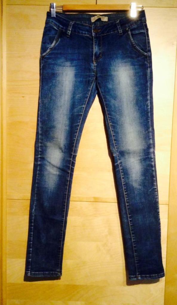 Jeans femme M, Enlèvement ou Envoi, Comme neuf, Bleu, W30 - W32 (confection 38/40)