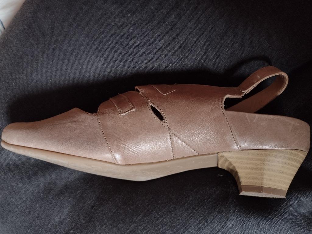 damesschoen, Kleding | Dames, Schoenen, Ophalen, Zo goed als nieuw, Beige