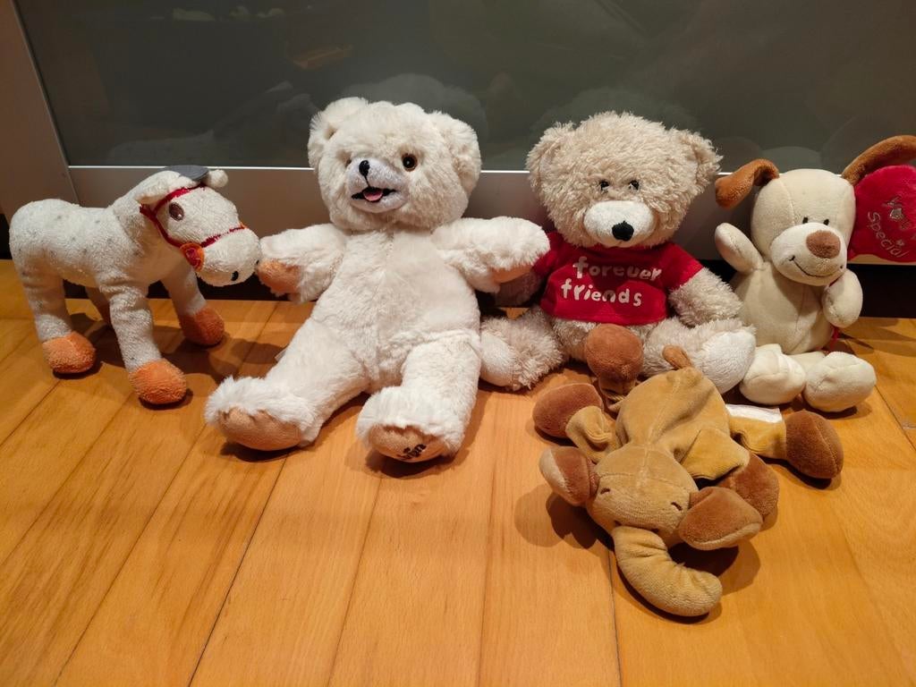 Knuffels: beren, paard, olifant, Ophalen, Zo goed als nieuw