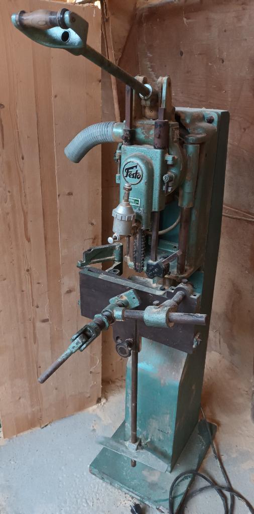 kettingboormachine, Enlèvement, Utilisé