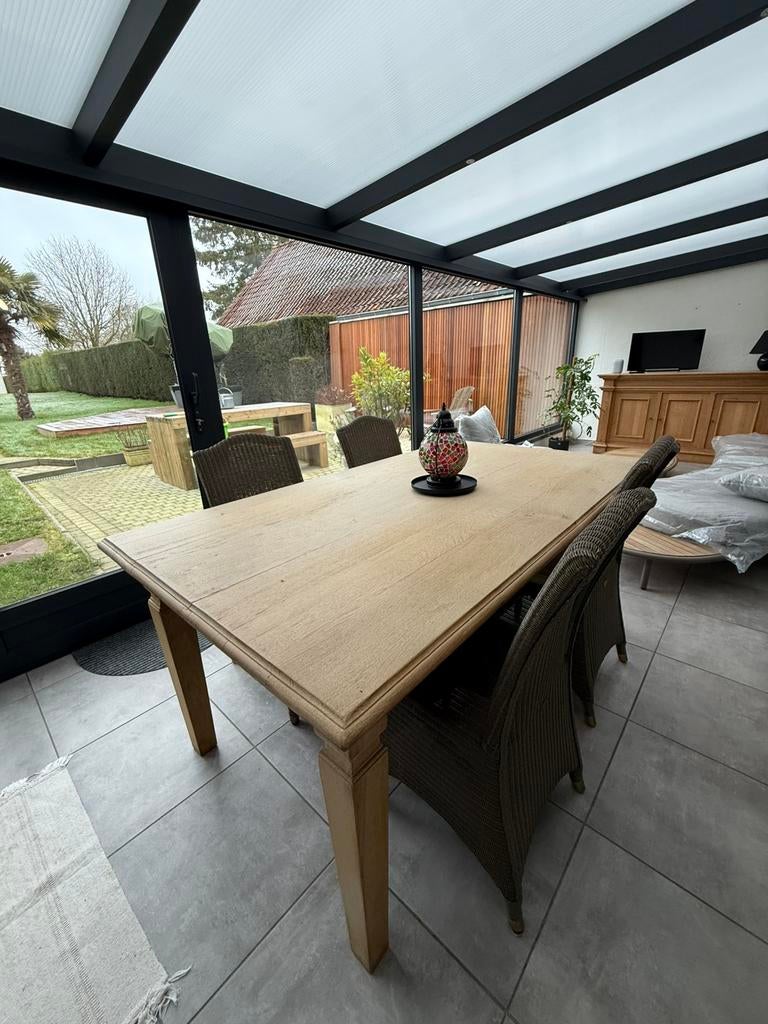 Eetplaats (tafel, stoelen, stoelkussens, dressoir), Ophalen, Zo goed als nieuw