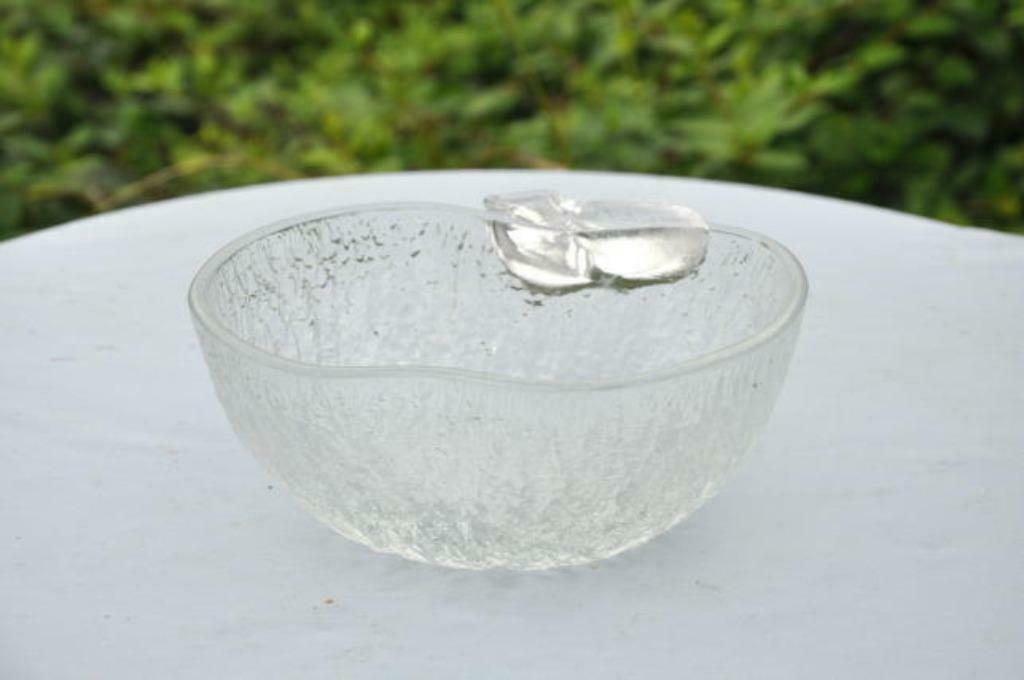 § fruitier forme pomme en verre, Antiquités & Art, Enlèvement ou Envoi