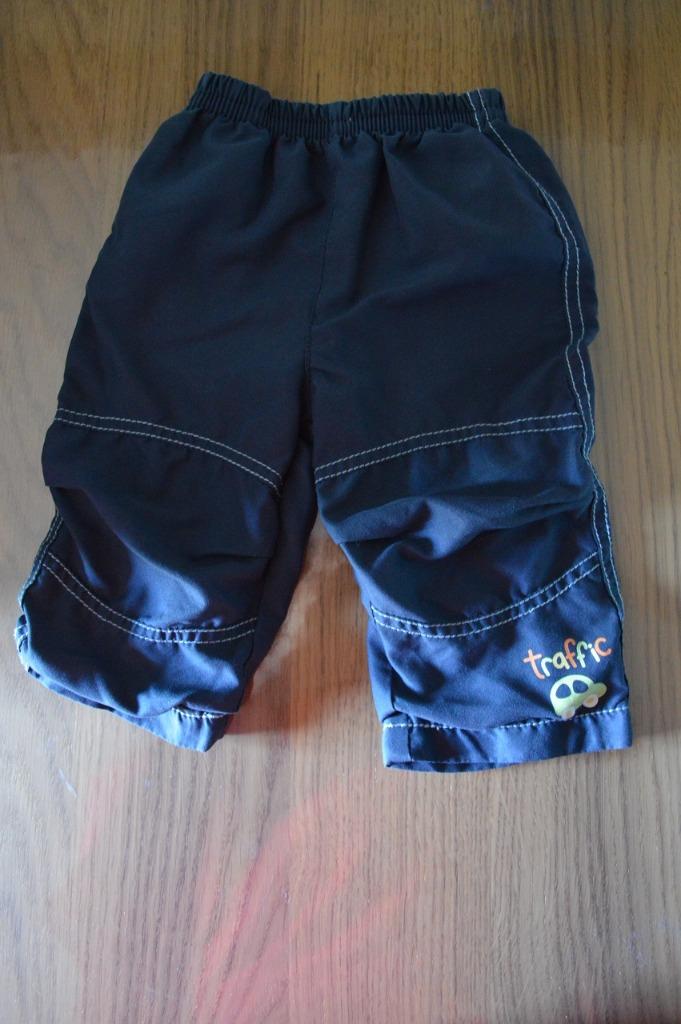Broekje traffic blauw 12 maand, Kinderen en Baby's, Babykleding | Maat 80, Gebruikt, Broekje, Ophalen of Verzenden, Jongetje