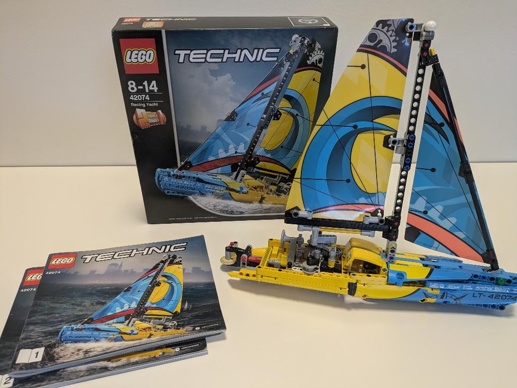 Lego Technic 42074 Racing Yacht, Ophalen, Zo goed als nieuw, Complete set, Lego