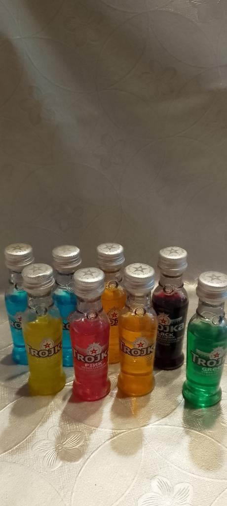 Trojka, Ophalen of Verzenden, Flesje(s)