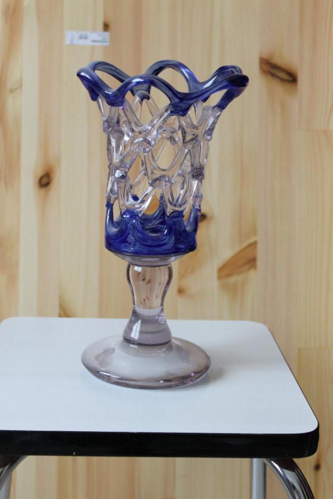 Vase bicolore, Ophalen