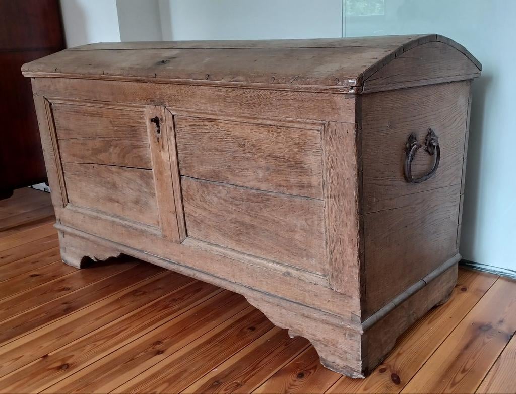 Antiquité - coffre de voyage en chêne, Enlèvement, Comme neuf, Chêne