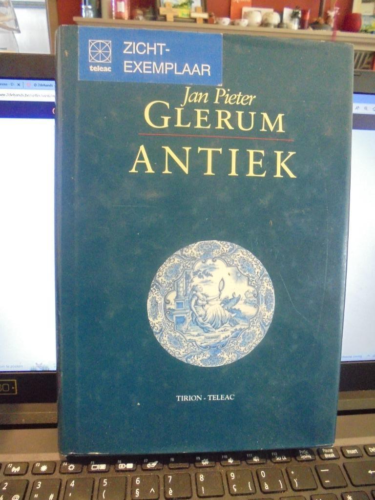 Antiek, Ophalen of Verzenden, Gelezen