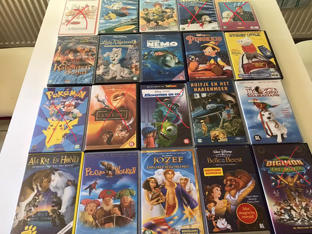25 videocassettes : zie beschrijving ,al een paar verkocht, Ophalen of Verzenden, Gebruikt