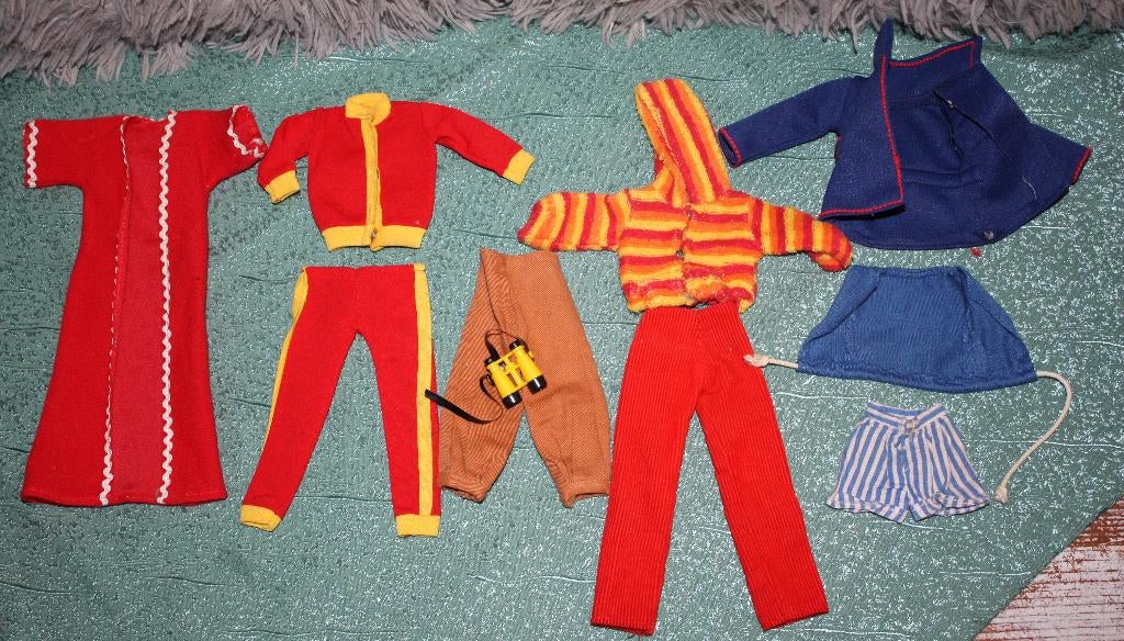 Pedigree Sindy 2 loten kledij, Ophalen of Verzenden, Gebruikt, Kleertjes