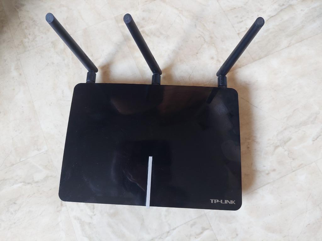 modem router TP-LINK, Informatique & Logiciels, Routeurs & Modems, Utilisé, Routeur avec modem, Envoi