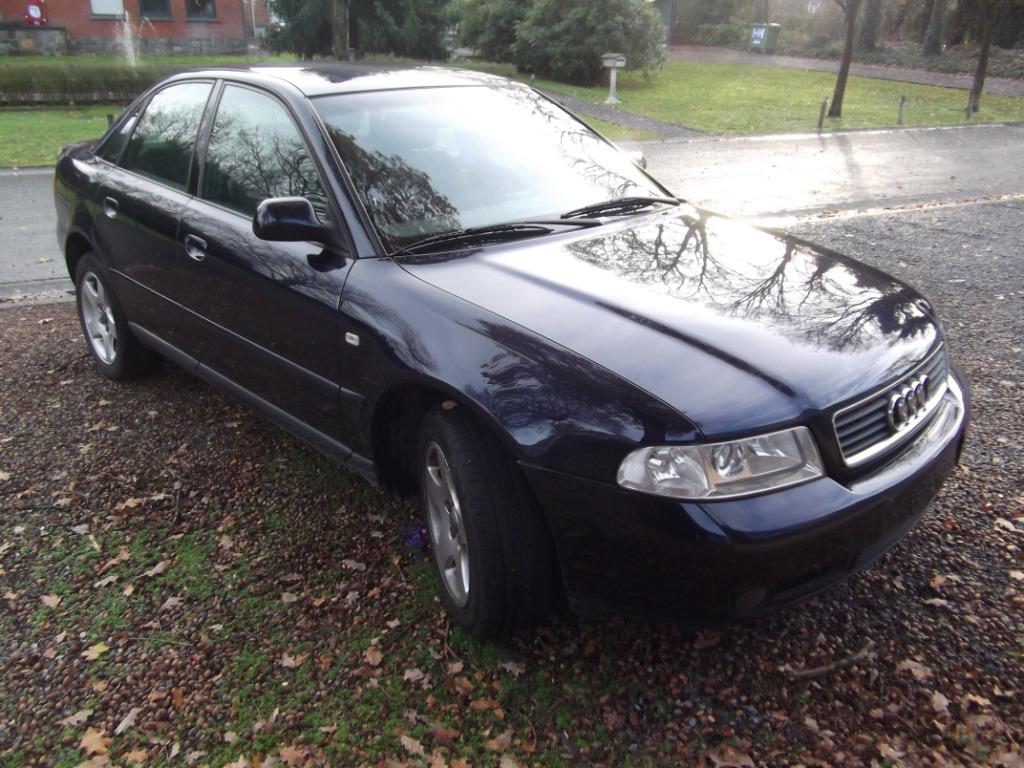 Audi a4 1,9 Tdi bwj 1999 alternator en aircopomp, Auto-onderdelen, Ophalen, Audi