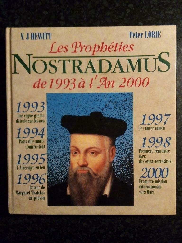 Nostradamus - Les prophéties de 1993 à l'an 2000 - TBE, Ophalen of Verzenden, Astrologie, Overige typen