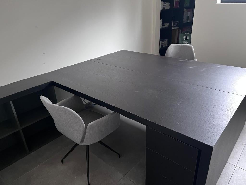 bureau tafel, Ophalen, Zo goed als nieuw