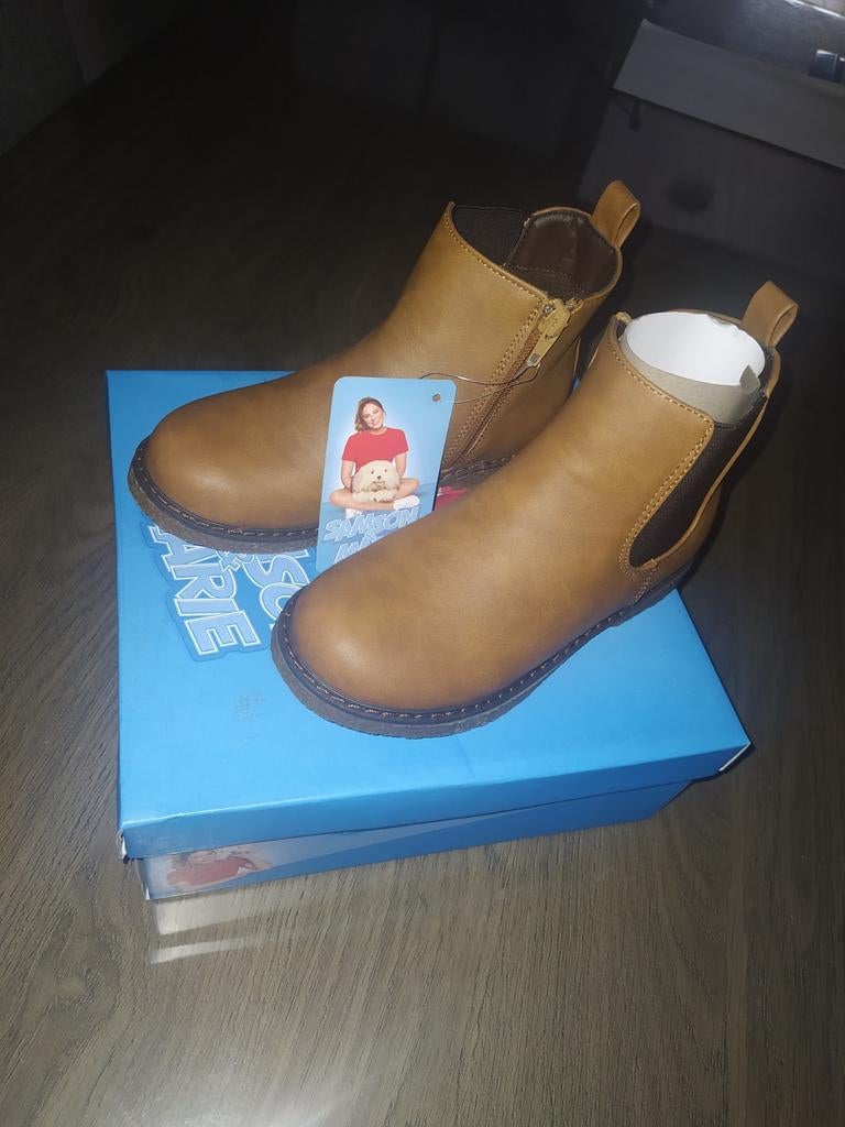NiEUW schoenen studio 100 Samson en Marie maat 30, Neuf, Studio 100, Garçon ou Fille, Enlèvement ou Envoi