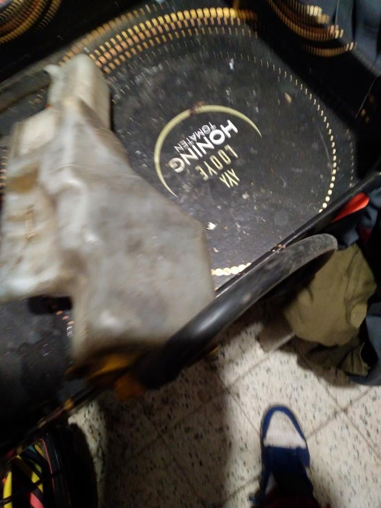 Moteur à réservoir d'eau Nissan Micra K10, Autos : Pièces & Accessoires, Enlèvement ou Envoi, Nissan